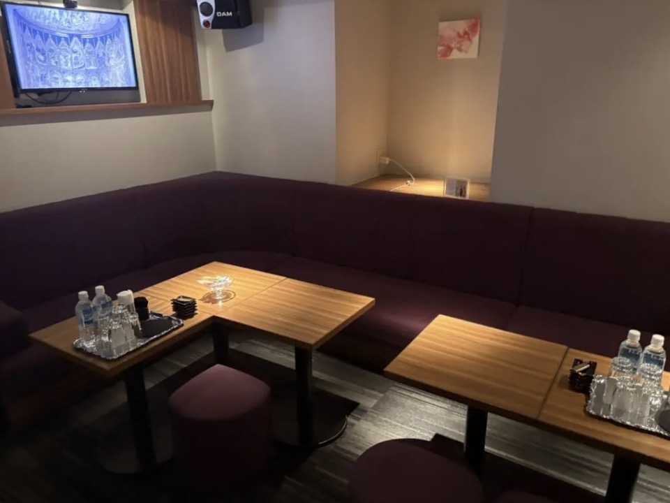 リベル （Guest Salon REVEL）内装画像