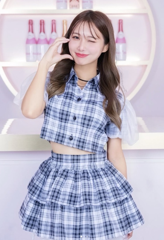 チョアミー （choa me）服装画像