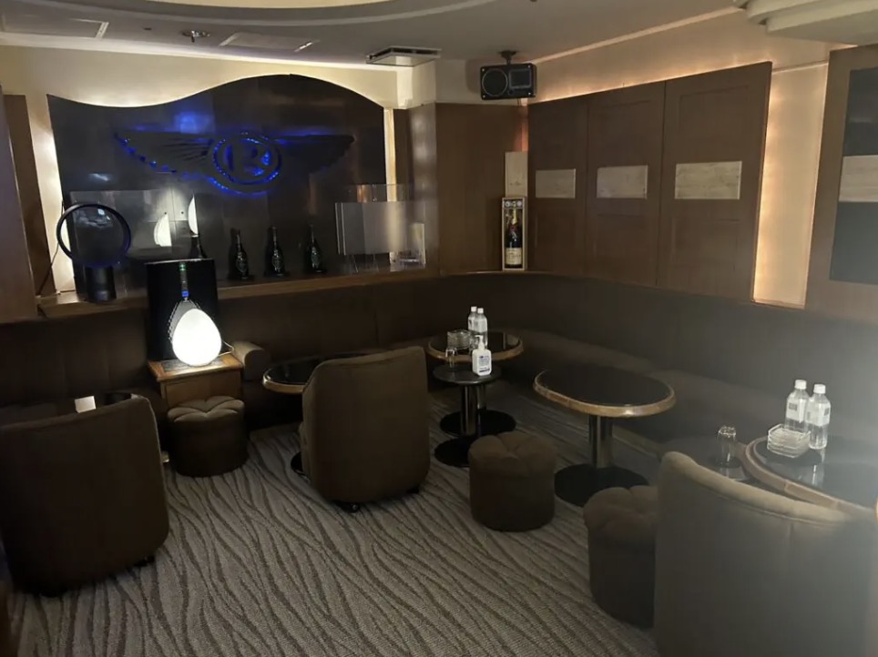 エルフィン （ELFIN）内装画像