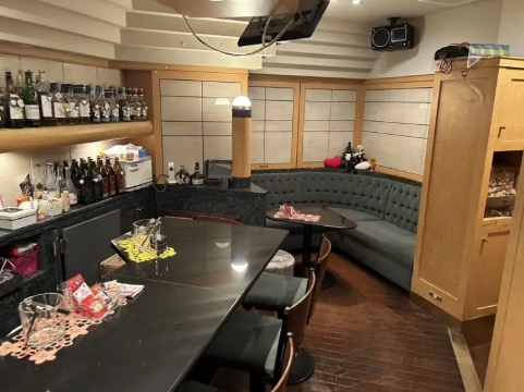 ニューアゲイン内装画像