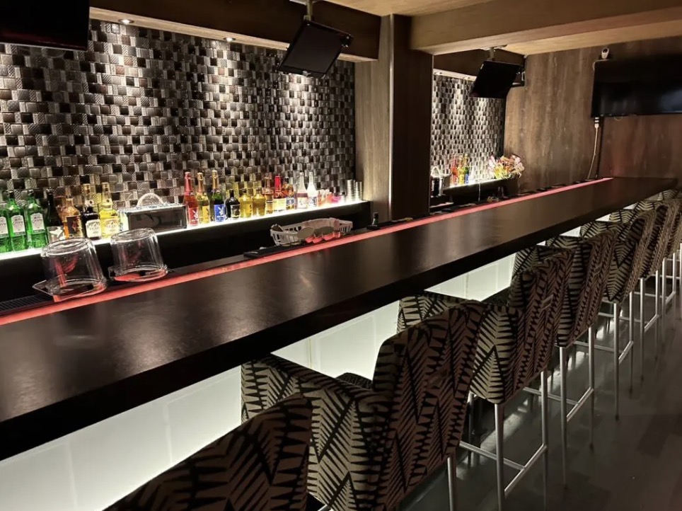 ピーク （Peak）内装画像