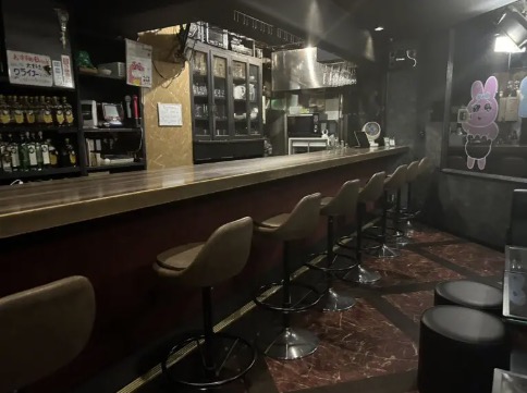 ゆらり （SNACK BAR YURARI）内装画像