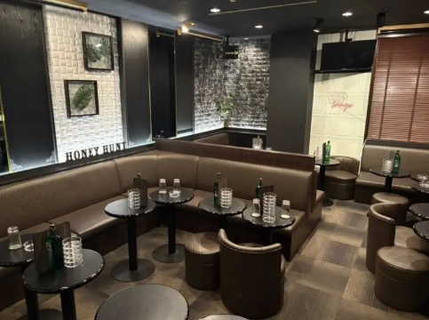 ハニーハント （Honey Hunt）内装画像