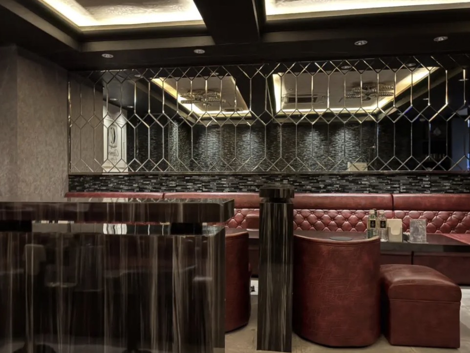 カリエ （Carrier）内装画像