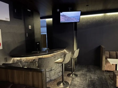 ラグーン （Lagoon）内装画像