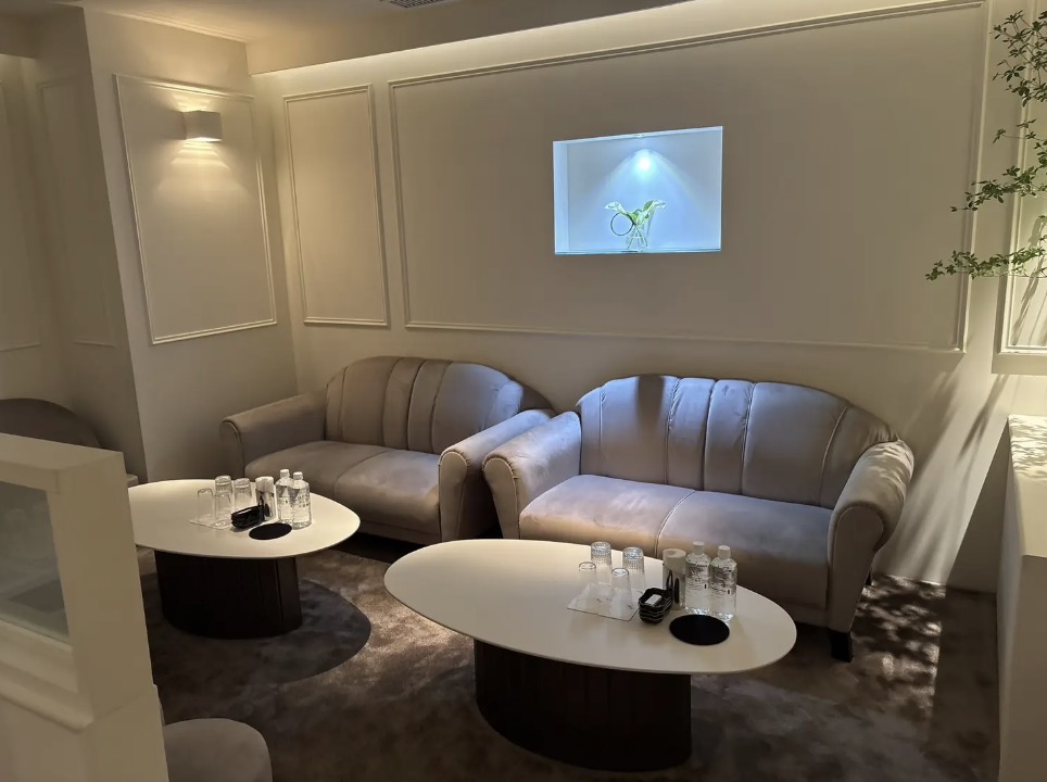 香坂 （コウサカ）内装画像