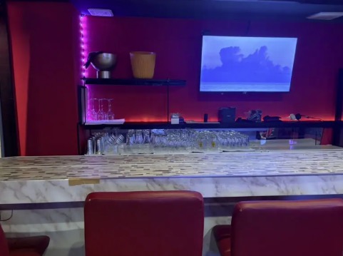 ジーザス （Bar JESUS）内装画像