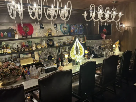 六本木　ベネ東京 （VENET TOKYO）