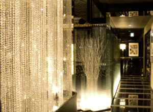 【求人告知】六本木ニュース｜ラウンジ並みに働きやすい“キャバクラ”